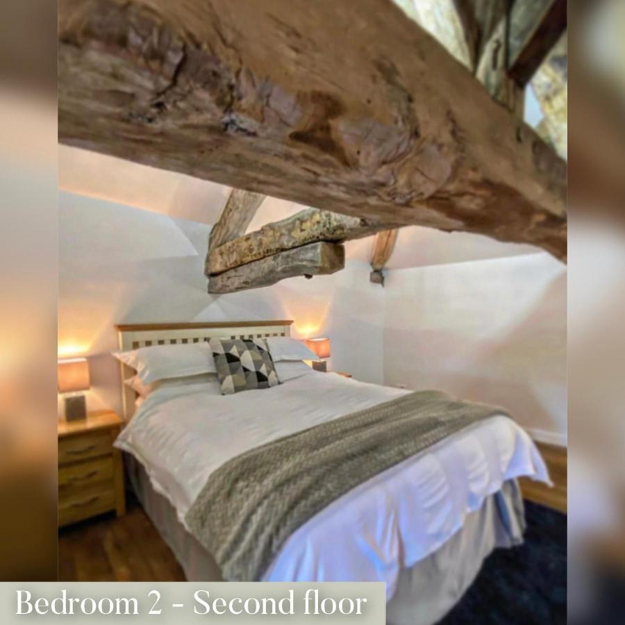 Maison Dix Tusson Bagian luar foto